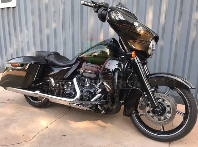 Lote 009 - Harley-davidson Street Glide Cvo 2016