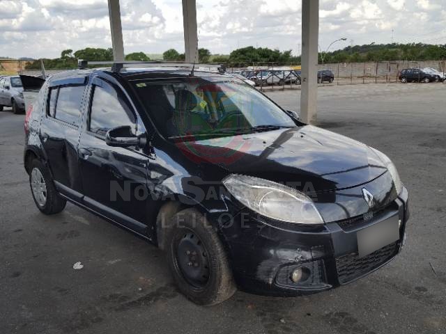 LOTE 023 - RENAULT SANDERO EXPRESSION 1.6 2013