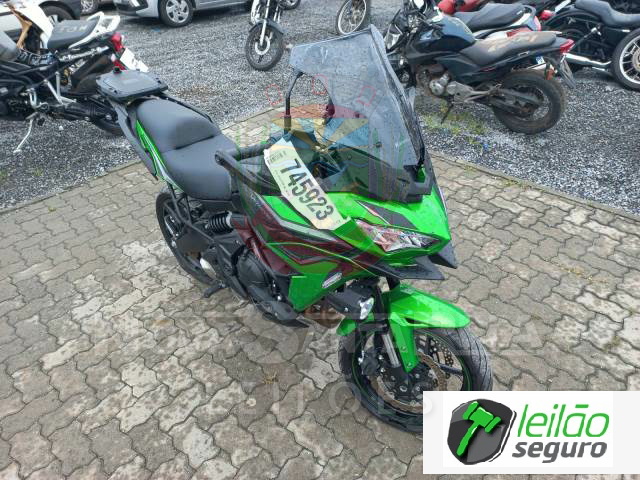 LOTE 006 /  KAWASAKI VERSYS 650 TOURER